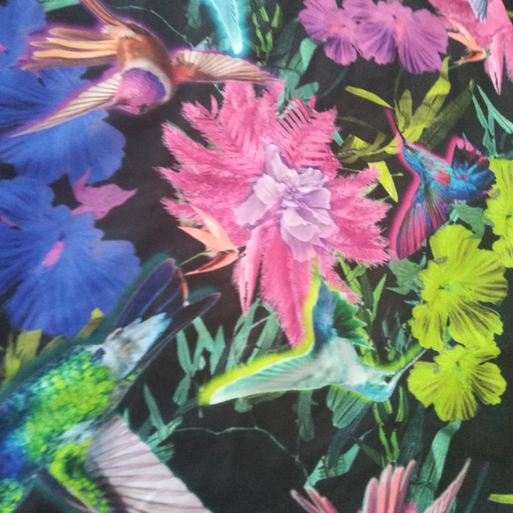 Beautiful Kisaiya Tropical Workout Tank Exercise - Picture 2 of 5